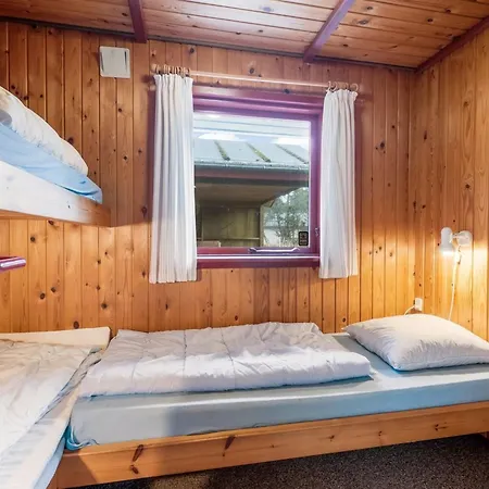 Semesterbostad Samine - 1-2km From The Sea By Interhome
